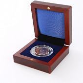 Деревянный футляр Volterra (80х80х32 мм) для одной монеты в капсуле (диаметр 44 мм). Синий