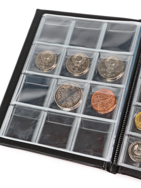 Карманный монетный альбом 173х216х18 мм для размещения 160 монет с комбинированными ячейками, вертикальный, тёмно-зелёный