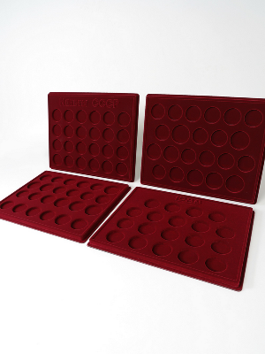 Набор из четырёх планшетов S (234х296х12 мм) для 64 монет серии «Монеты СССР», 6 монет серии «Barcelona-92» и 19 монет серии «Новоделы». В капсулах Leuchtturm