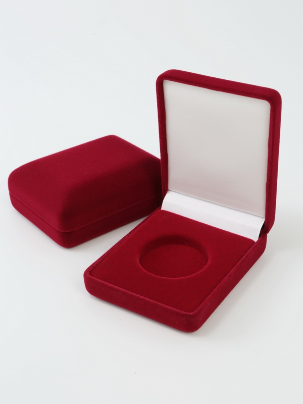  Футляр (61х79х32 мм) для монеты, медали диаметром 28 мм в капсуле Leuchtturm (диаметр ячейки 34 мм), тёмно-синий