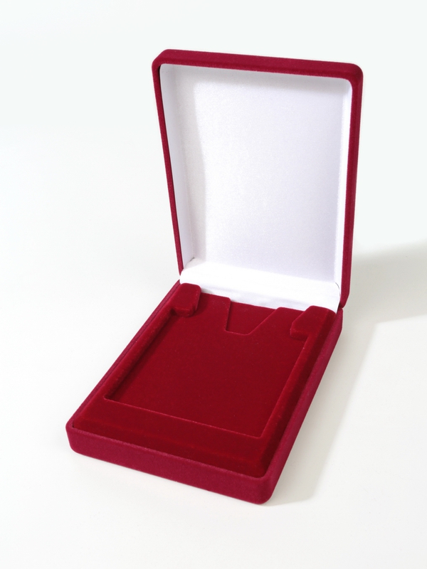 Футляр (90х124х32 мм) под медаль, орден (71х71 мм) на ленте