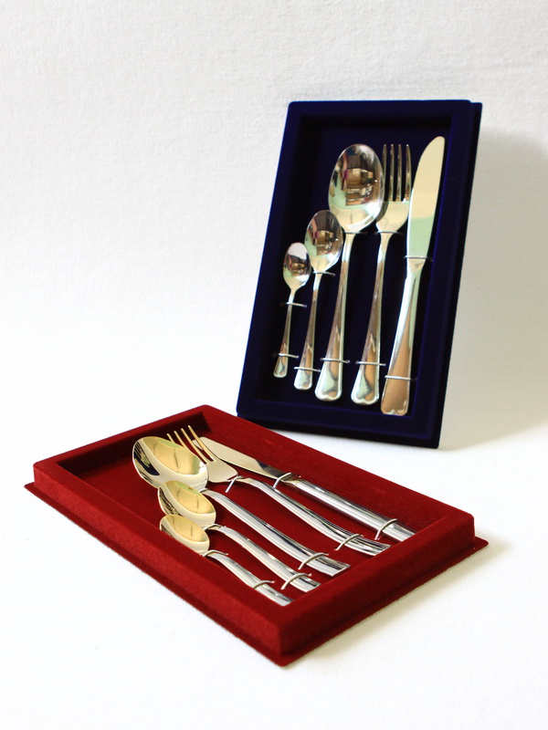  Сувенирная упаковка под набор из 5-ти столовых предметов (145х255х32 мм), зелёный