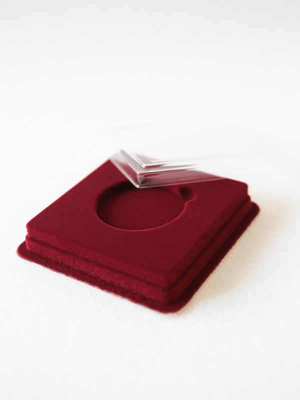 Сувенирная упаковка (106х106х20 мм) под монету, медаль (диаметр 50 мм, глубина 3 мм), тёмно-синий