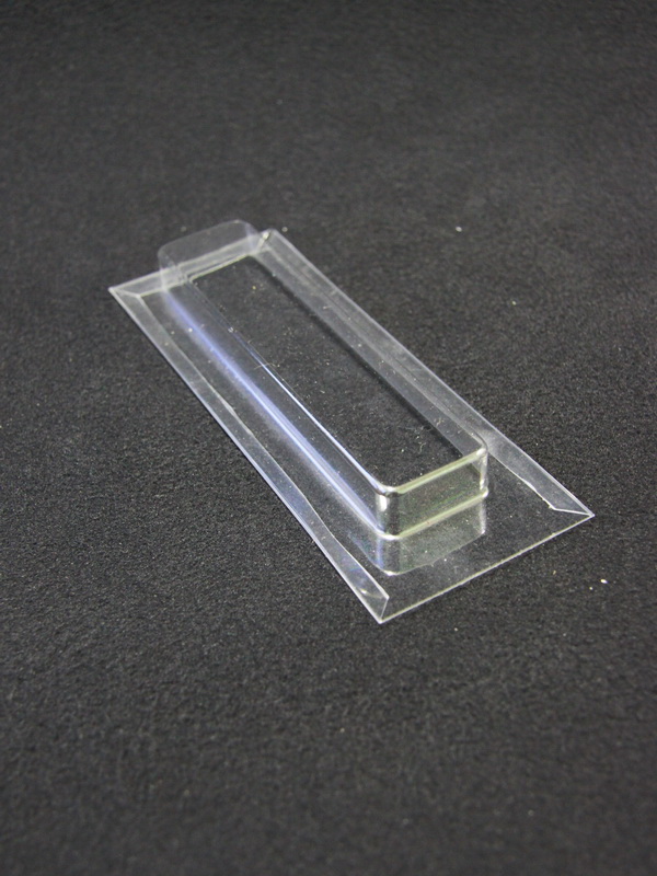 Блистер с загибом краев под изделие  32,5х138х15 мм