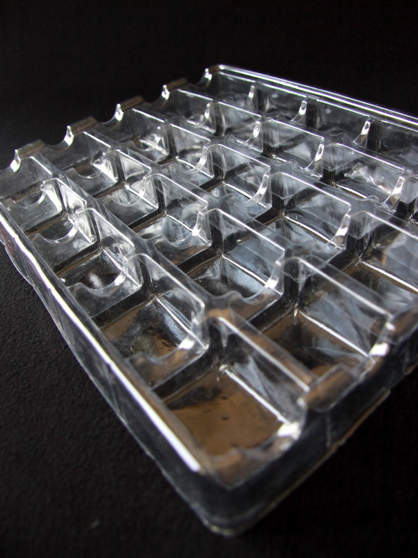 Поддон для транспортировки мелких изделий