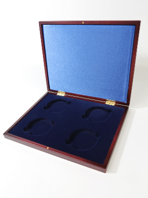 Футляр деревянный Volterra Uno (304х244х31 мм) на 4 монеты в капсулах (диаметр 74 мм)