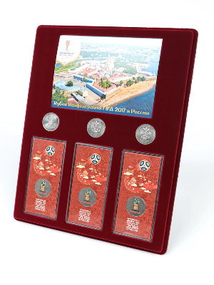 Планшет S (234х296х12 мм) для 3 монет 25 рублей и 3 монет 25 рублей в блистере «Футбол 2018» + Открытка. Санкт-Петербург. Вид на Петропавловскую крепость Планшет S (234х296х12 мм) для 3 монет 25 рублей и 3 монет 25 рублей в блистере «Футбол 2018» + Открытка. Санкт-Петербург. Вид на Петропавловскую крепость