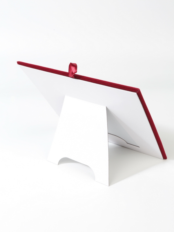  Ложемент, вкладыш 164х159х6 мм. 2 язычка, светло-бордовый