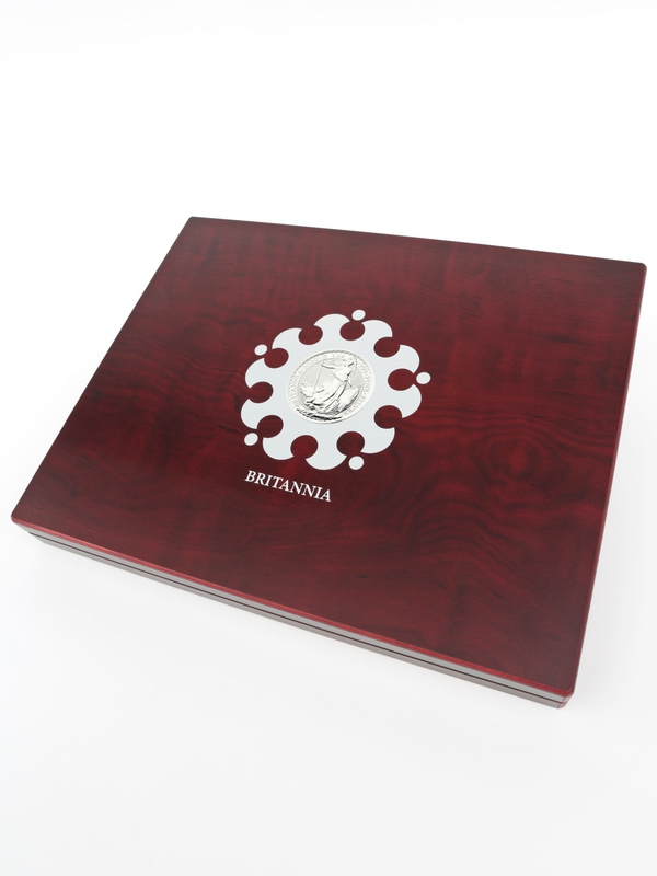 Нанесение изображения для серебряных монет «Britannia» (Британия)