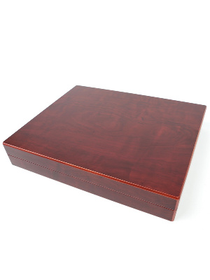 Футляр деревянный Volterra Trio de Luxe (331х271х56 мм). 3 уровня. Для 72 монет в капсулах (диаметр 44 мм)