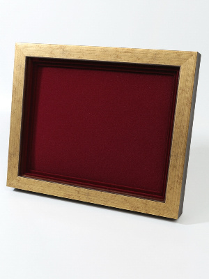 Багетная рамка G пластиковая под 1 ячейку (262х363х18 мм) с поролоновой вставкой. Вид 4