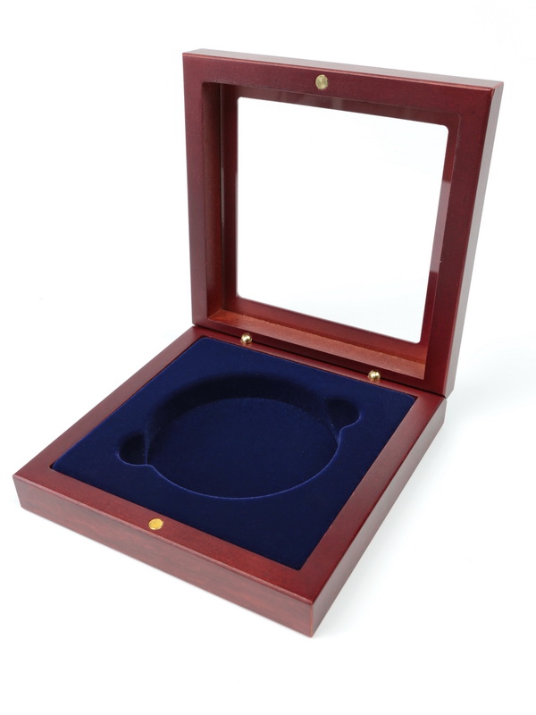 Деревянный футляр с прозрачным окном Volterra (120х120х34 мм) для одной монеты в капсуле (диаметр 74 мм), чёрный  Деревянный футляр с прозрачным окном Volterra (120х120х34 мм) для одной монеты в капсуле (диаметр 74 мм), чёрный