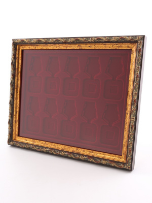 Стенд серии «Барокко» (золото) на 10 орденов с пятиугольной колодкой. Открывающийся