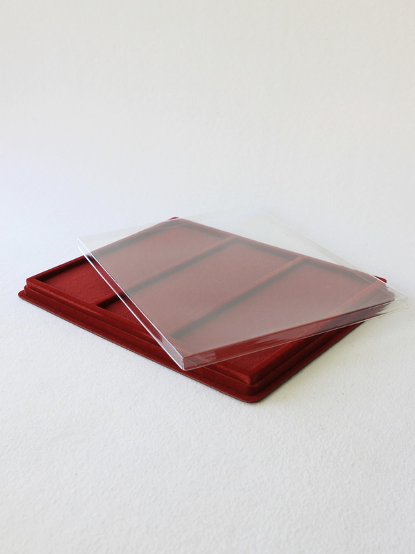 Планшет S (243х304х21 мм) на 3 ячейки (209х85х18 мм) (с поролоновой вставкой), тёмно-бордовый