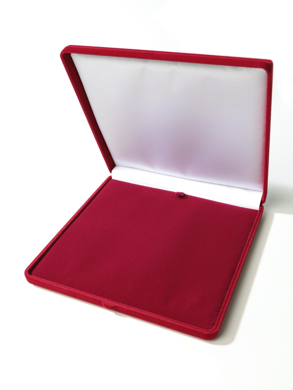 Футляр (165х165х27 мм) с универсальным ложементом