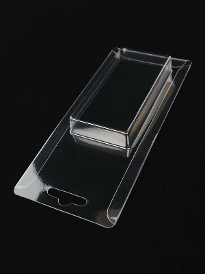 Блистер с загибом краев под изделие 48,5х103,5х15 мм. Тип 5