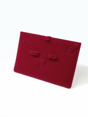 Ложемент, вкладыш 92х137х6 мм. Под гарнитур (5 язычков), светло-бордовый Ложемент, вкладыш 92х137х6 мм. Под гарнитур (5 язычков), светло-бордовый