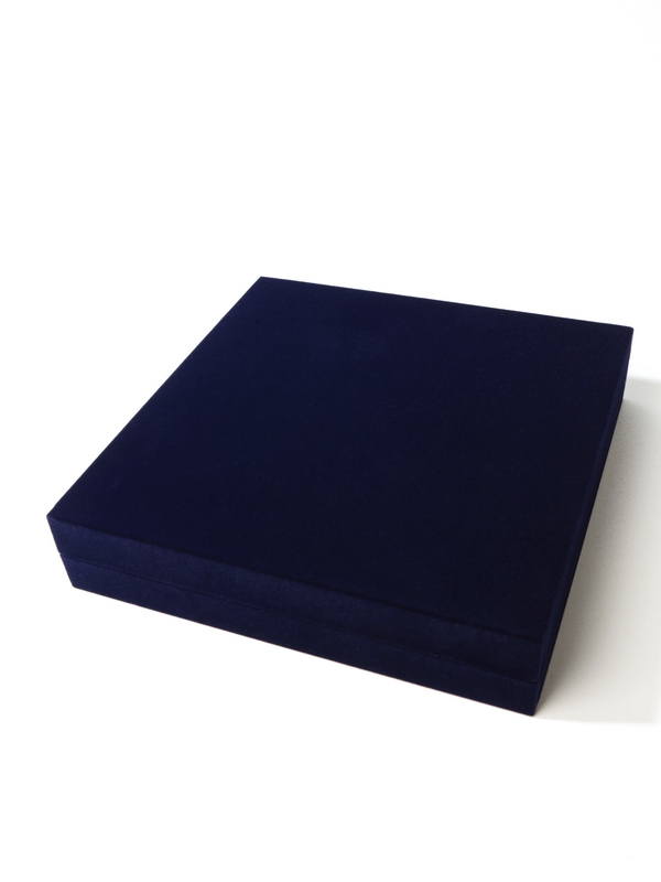 Футляр (192х195х41 мм) с универсальным ложементом, тёмно-синий