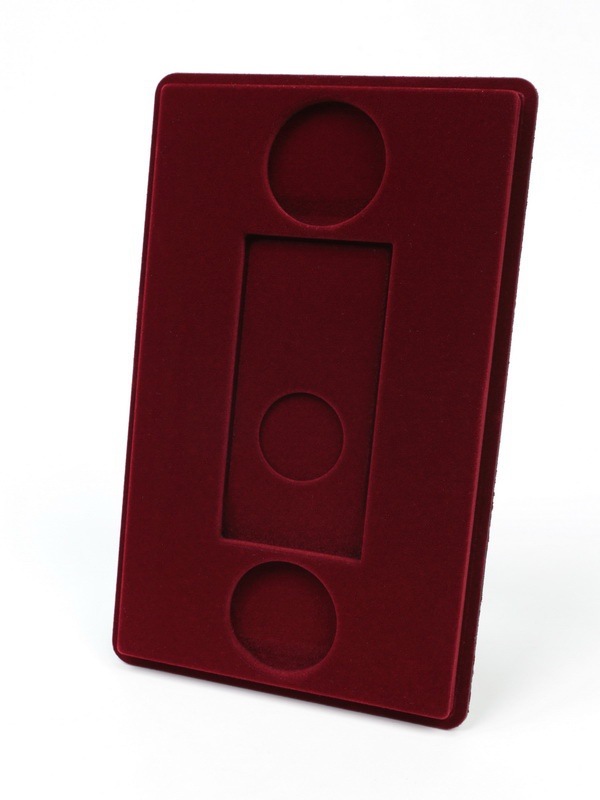 Планшет M (234х296х12 мм) для 1 обычной монеты 25 рублей в капсуле, 1 цветной монеты 25 рублей в блистере и 1 серебряной монеты 3 рубля в капсуле, тёмно-бордовый