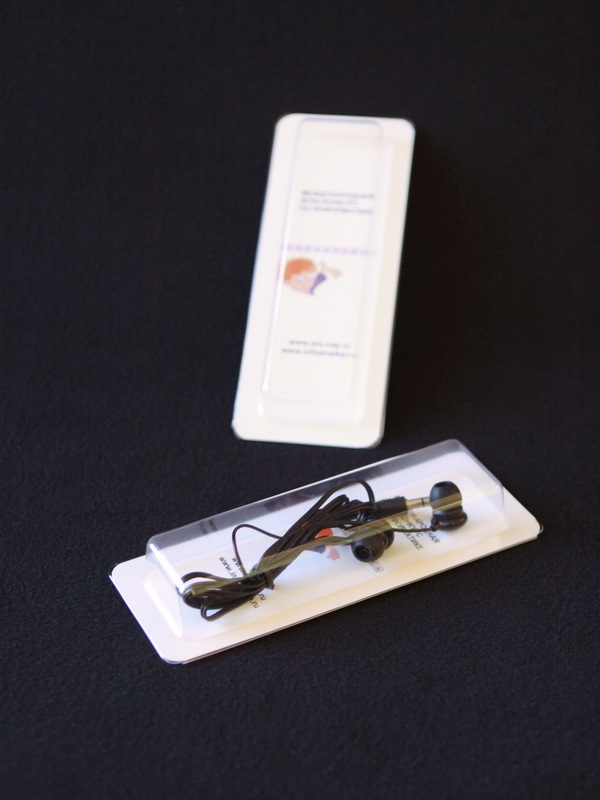 Блистер с загибом краев под наушники