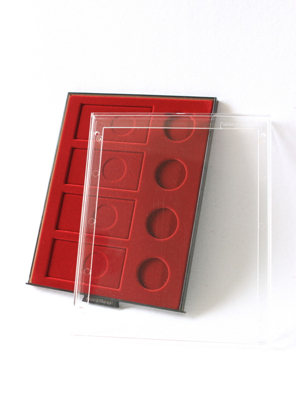 Кассета для 4 обычных монет 25 рублей в капсулах и 4 цветных монет 25 рублей в блистере Кассета для 4 обычных монет 25 рублей в капсулах и 4 цветных монет 25 рублей в блистере