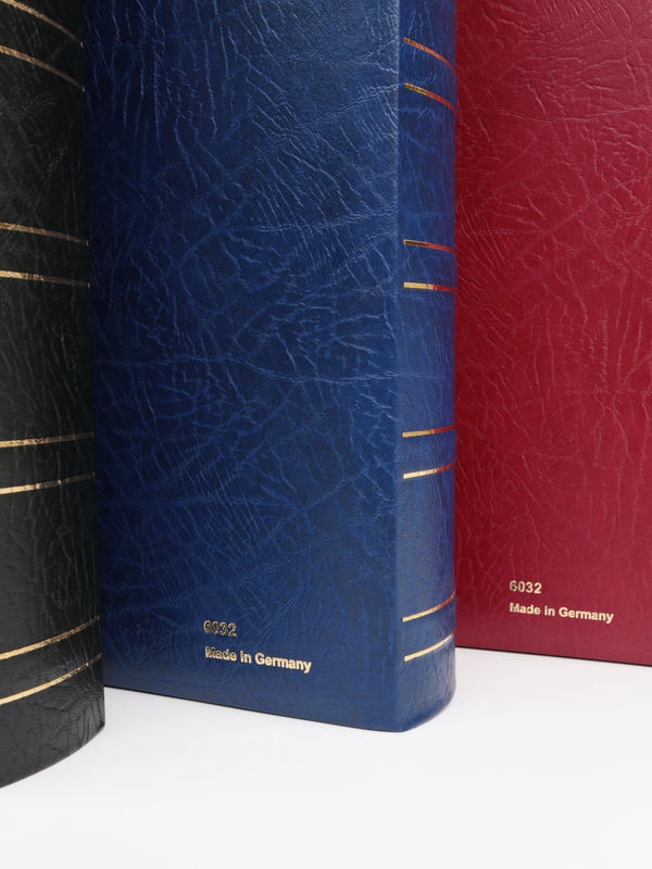 Альбом для марок (кляссер ROYAL). 30 листов (60 страниц) из чёрного картона с промежуточными прозрачными листами. Бордовый. Prinz, 6032