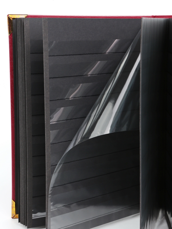 Альбом для марок (кляссер ROYAL). 30 листов (60 страниц) из чёрного картона с промежуточными прозрачными листами. Бордовый. Prinz, 6032