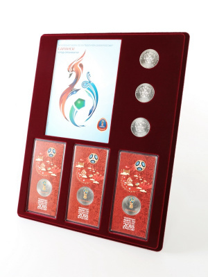 Планшет S (234х296х12 мм) для 3 монет 25 рублей и 3 монет 25 рублей в блистере «Футбол 2018» + Открытка. Саранск