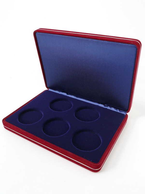  Футляр замшевый (182х128х34 мм) на 5 монет в капсулах (диаметр 44 мм), тёмно-синий