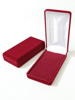 Футляр (62х116х26 мм) с поролоновой вставкой