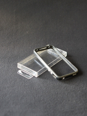Блистерная коробочка (64х121х13 мм) для бампера на iPhone 4/4S Блистерная коробочка (64х121х13 мм) для бампера на iPhone 4/4S