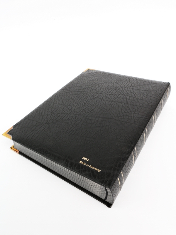 Альбом для марок (кляссер ROYAL). 30 листов (60 страниц) из чёрного картона с промежуточными прозрачными листами. Чёрный. Prinz, 6032