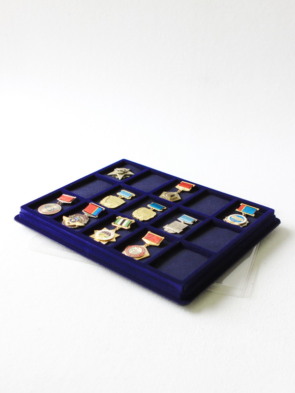 Планшет S (243х304х21 мм) на 15 ячеек (66х50х16 мм) (с поролоновой вставкой), тёмно-синий