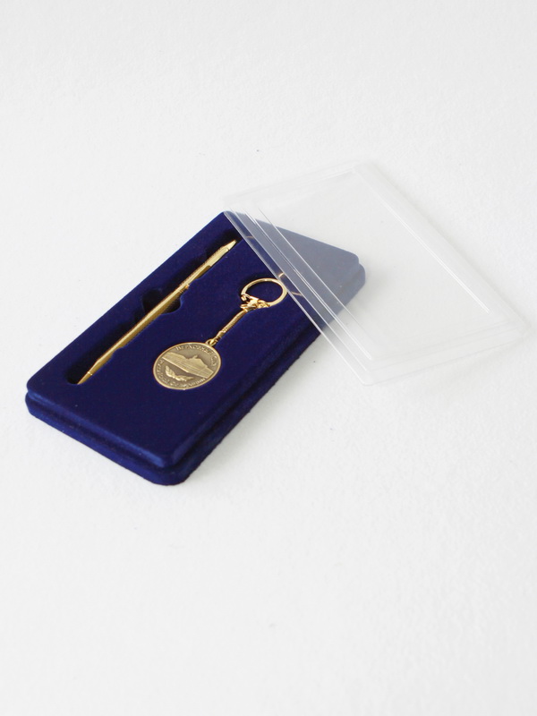 Флокированная упаковка под подарочный набор (ручка и брелок)