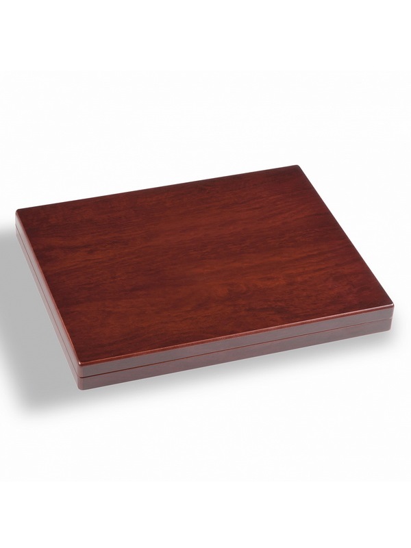 Футляр деревянный Volterra Uno (304х244х31 мм) для монет 2 евро в капсулах или золотых монет номиналом 100 евро в оригинальных капсулах. Leuchtturm, 322330