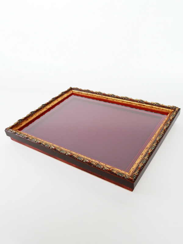  Багетная рамка G серии «Барокко» (золото) под 1 ячейку (262х363х18 мм) с поролоновой вставкой, тёмно-бордовый