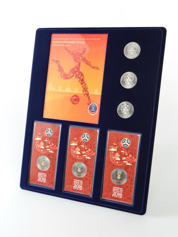Планшет S (234х296х12 мм) для 3 монет 25 рублей и 3 монет 25 рублей в блистере «Футбол 2018» + Открытка. Нижний Новгород Планшет S (234х296х12 мм) для 3 монет 25 рублей и 3 монет 25 рублей в блистере «Футбол 2018» + Открытка. Нижний Новгород
