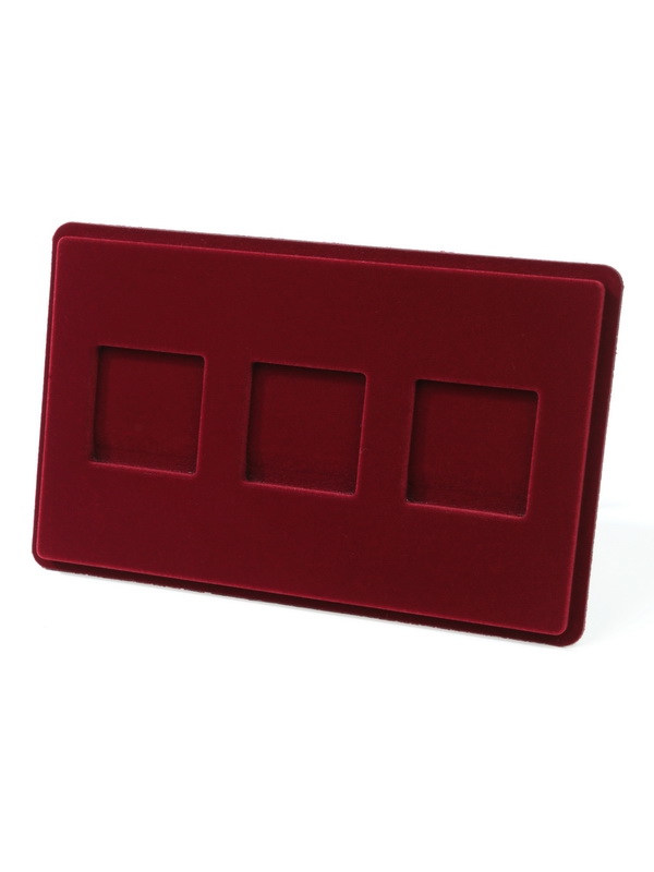 Планшет M (146х236х12 мм) для 3 монет в капсулах Quadrum (50х50х6 мм), тёмно-бордовый
