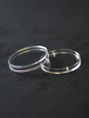 Капсула с системой антивскрытия для монеты диаметром 36 мм Капсула с системой антивскрытия для монеты диаметром 36 мм