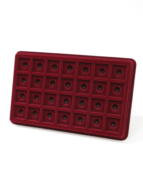 Планшет M (150х239х20 мм) на 28 ячеек (26х26х6 мм) под значки с цангой