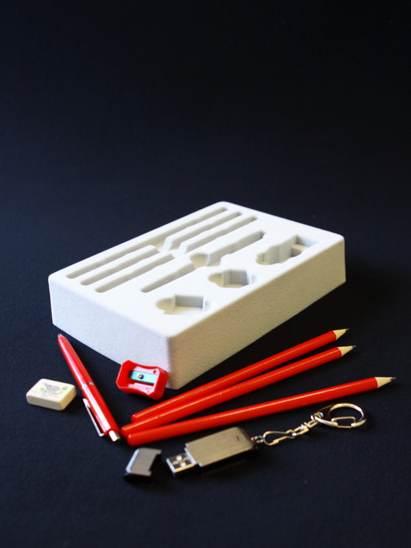 Флокированный ложемент для набора канцелярских принадлежностей