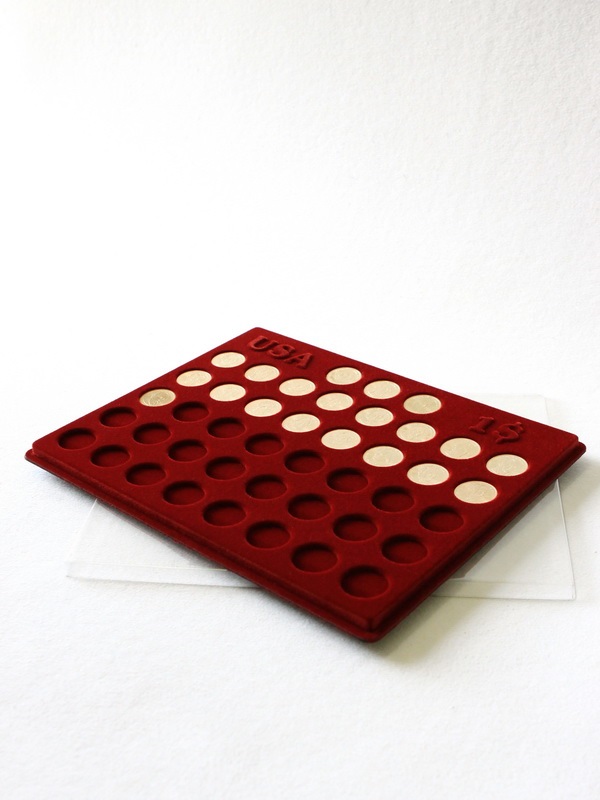 Планшет S (234х296х12 мм) для монет 1 доллар США (Президенты США) (43 ячейки), тёмно-бордовый  Планшет S (234х296х12 мм) для монет 1 доллар США (Президенты США) (43 ячейки), тёмно-бордовый