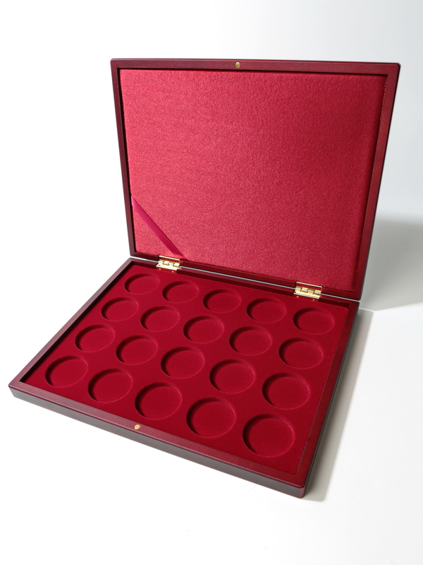 Футляр деревянный Volterra Uno (304х244х31 мм) на 20 монет в капсулах (диаметр 44 мм), светло-бордовый