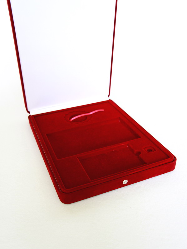 Замшевый футляр (220х300х50) под орден, удостоверение, ленту и фрачник