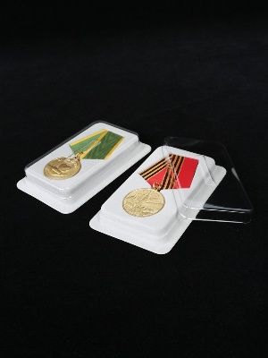 Сувенирная упаковка (60х100х20 мм) под медаль РФ d-32 мм. Спецпредложение Сувенирная упаковка (60х100х20 мм) под медаль РФ d-32 мм. Спецпредложение