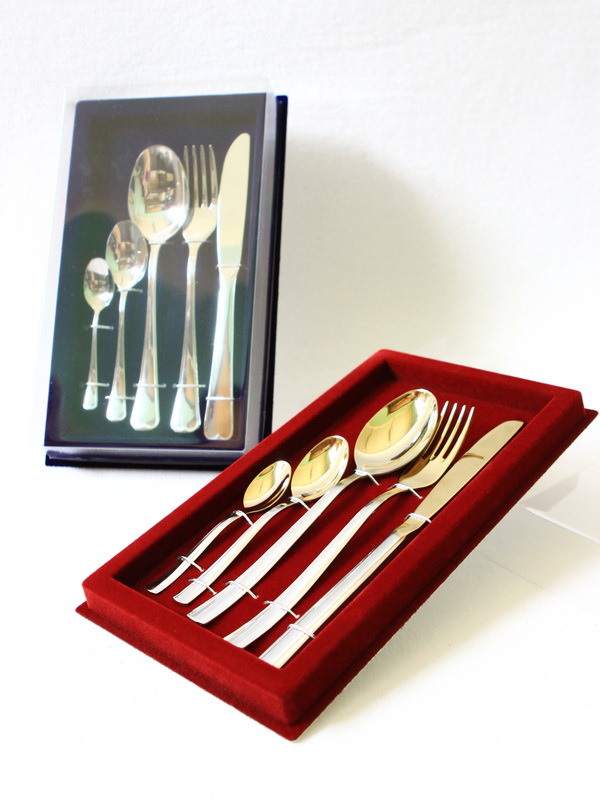  Сувенирная упаковка под набор из 5-ти столовых предметов (145х255х32 мм), зелёный