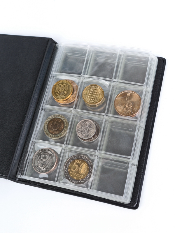 Карманный монетный альбом 116х154х13 мм для размещения 120 монет, вертикальный, чёрный