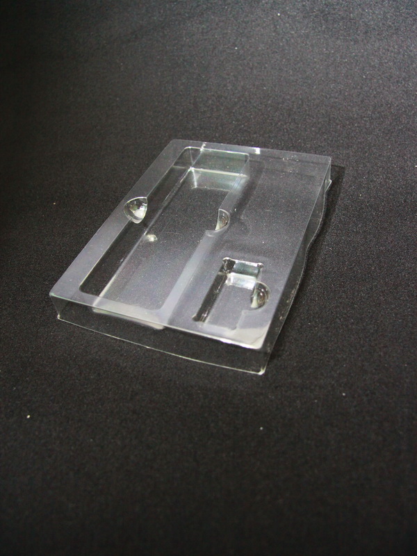 Блистерный ложемент под электронный прибор с батарейками