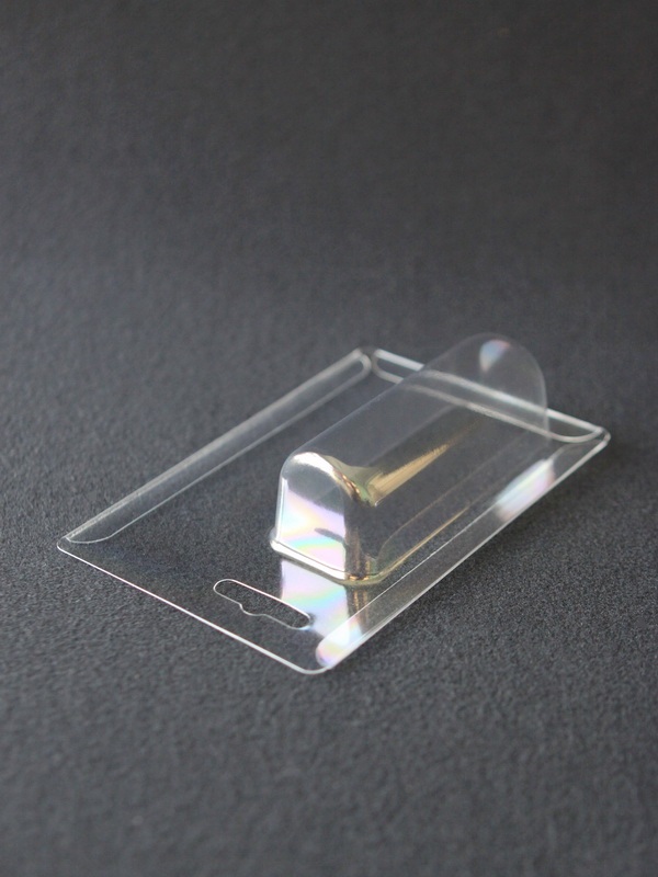 Блистер с загибом краев для тюбика