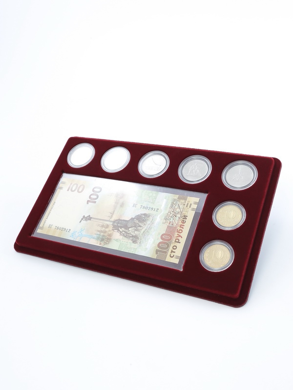 Планшет M (146х236х12 мм) посвящённый Крыму (для банкноты в чехле и 7 монет в капсулах Leuchtturm) Планшет M (146х236х12 мм) посвящённый Крыму (для банкноты в чехле и 7 монет в капсулах Leuchtturm)